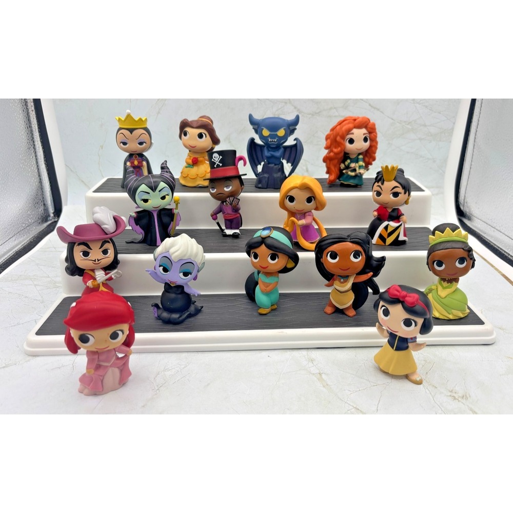 Funko‎ Pop Disney Lot of 15 Figurines 2021 Vinyl Figurines Fan Favorites EUC